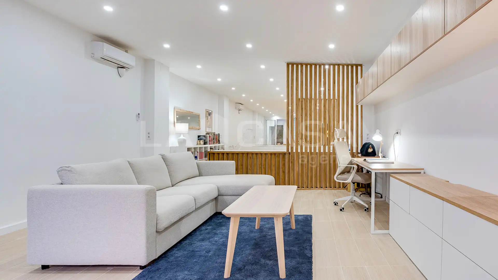 Sala d'estar de Pis en venda en  Barcelona Capital