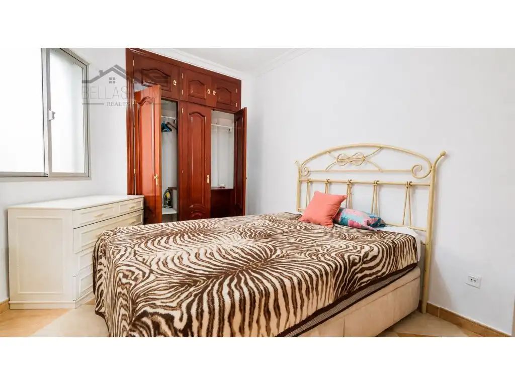 Habitación de Piso en venta en Marbella con Amueblado