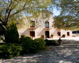 Vista exterior de Finca rústica en venda en La Roca del Vallès amb Aire condicionat, Calefacció i Jardí privat