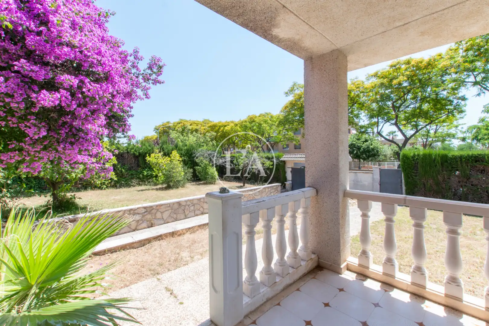 Vista exterior de Casa o xalet en venda en Cambrils amb Jardí privat, Terrassa i Traster