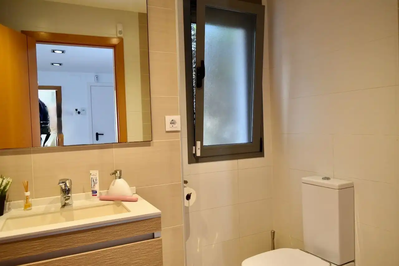 Baño de Casa o chalet en venta en L'Alfàs del Pi con Aire acondicionado, Calefacción y Terraza