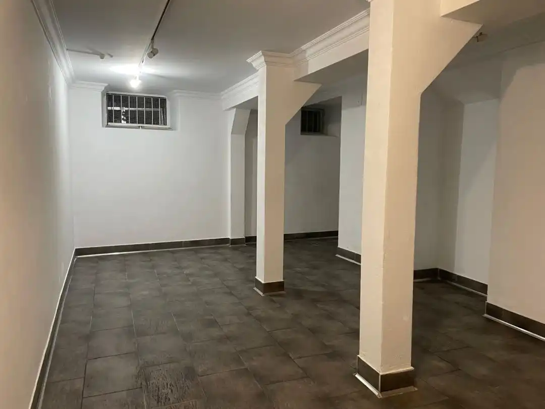 Commercial properties for sale in Andoain