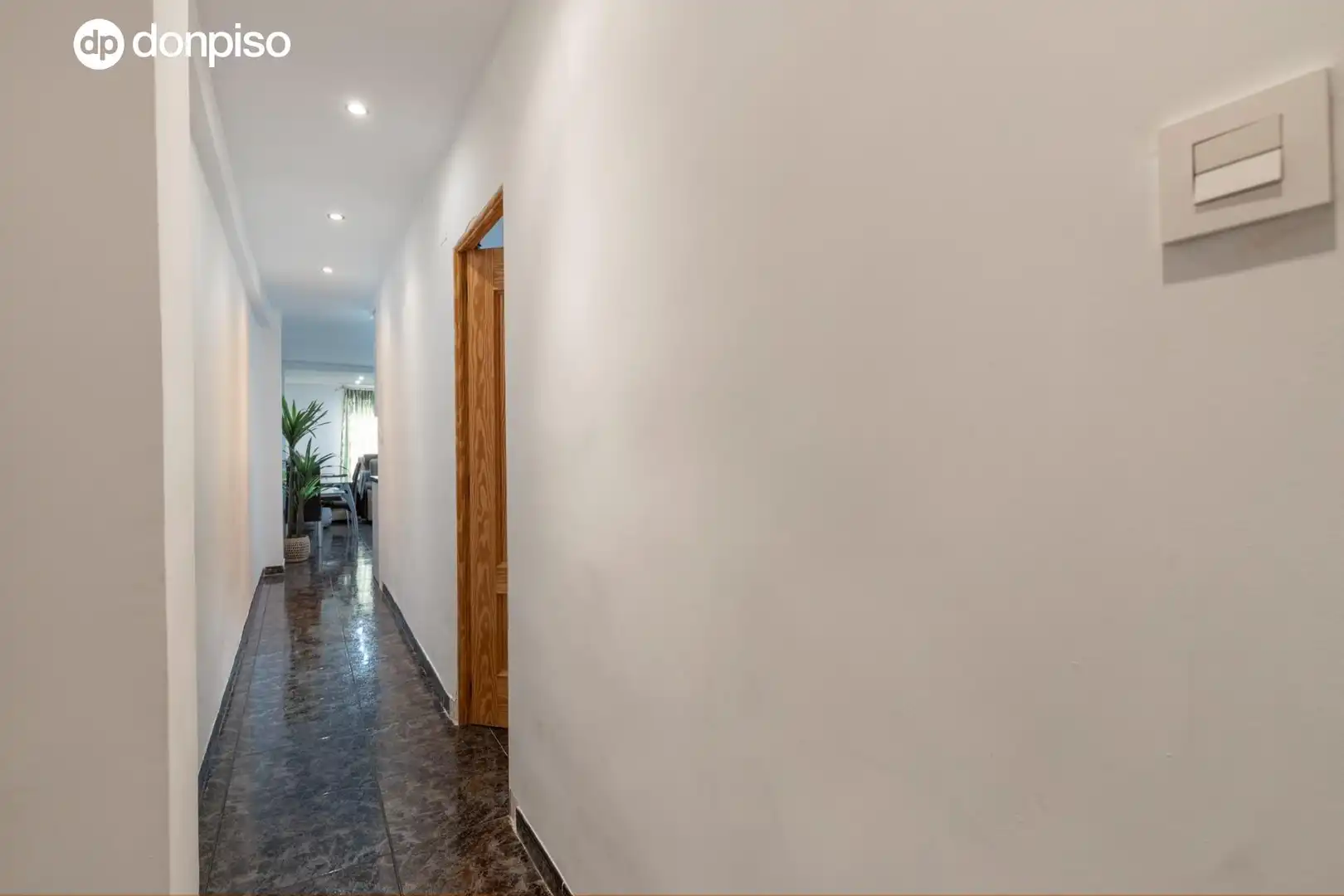 Piso en venta en Granada con Aire acondicionado, Terraza y Balcón