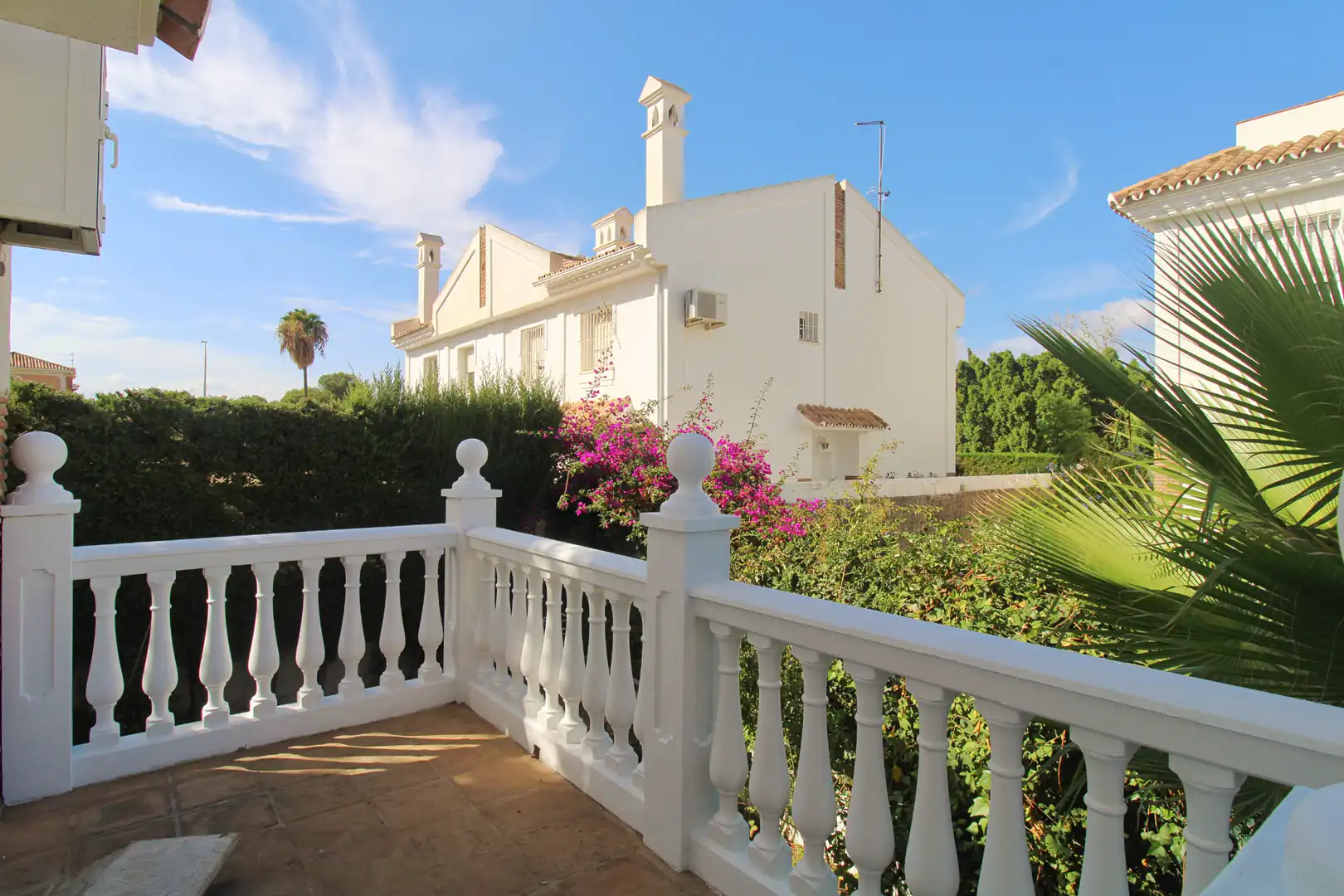 Jardí de Casa adosada en venda en Alhaurín de la Torre amb Aire condicionat, Calefacció i Jardí privat