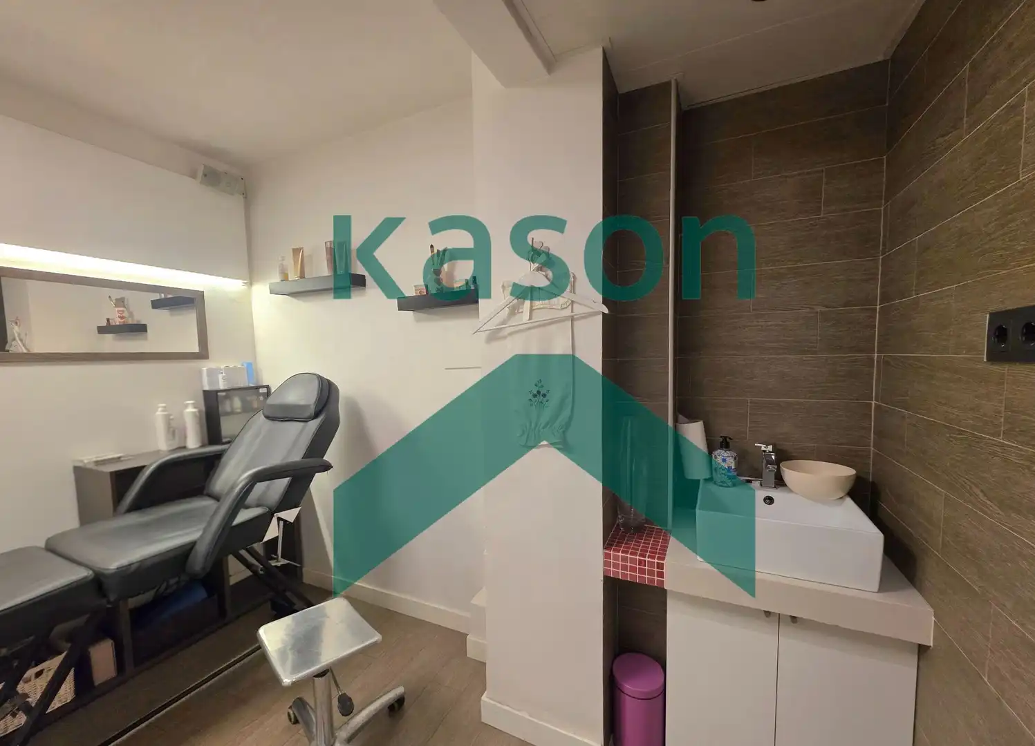 Commercial properties for rent in Madrid  with Air Conditioner