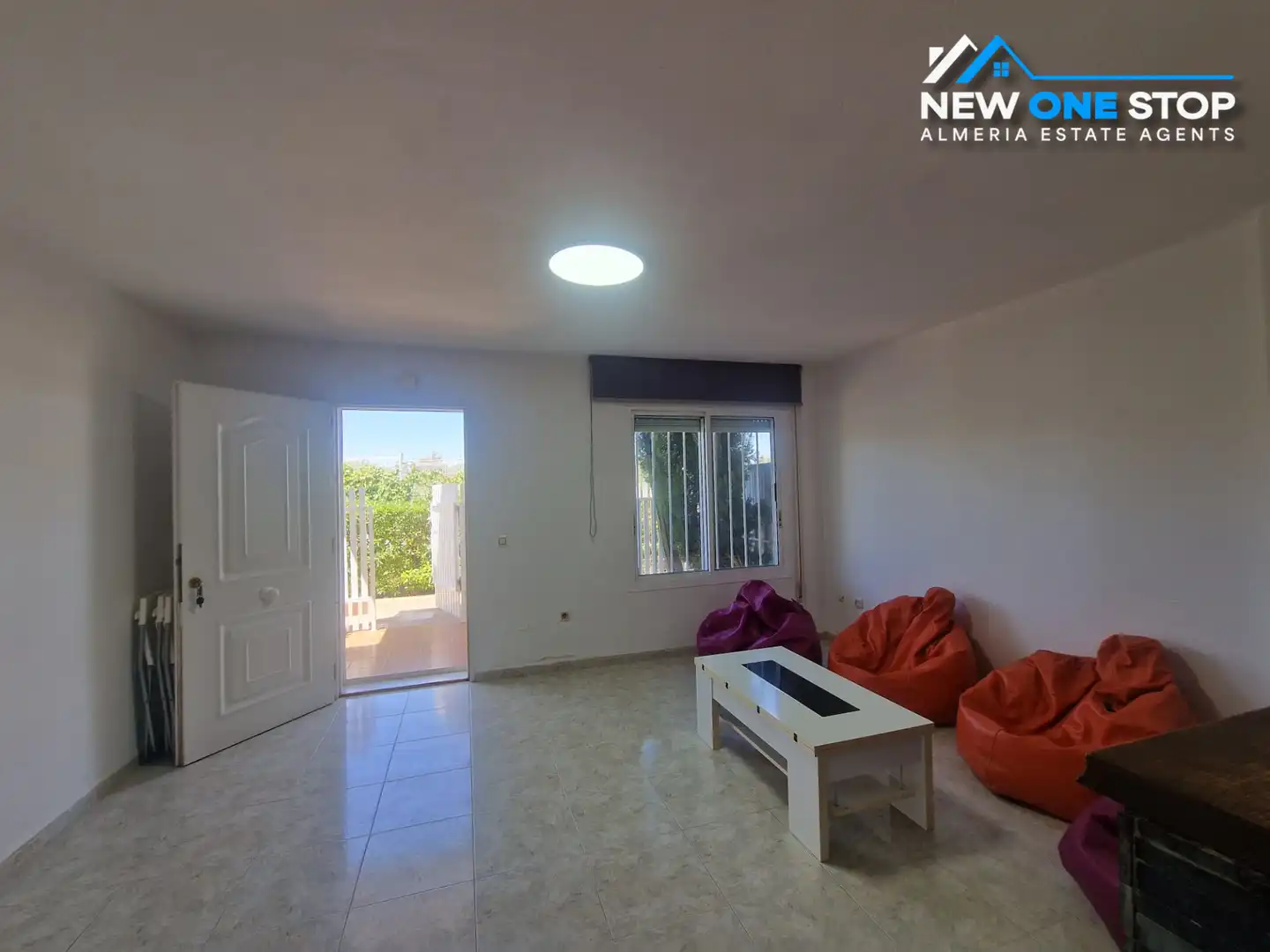 Terraced house with pool for sale in Las Marinas - Pueblo Laguna, imagen 3