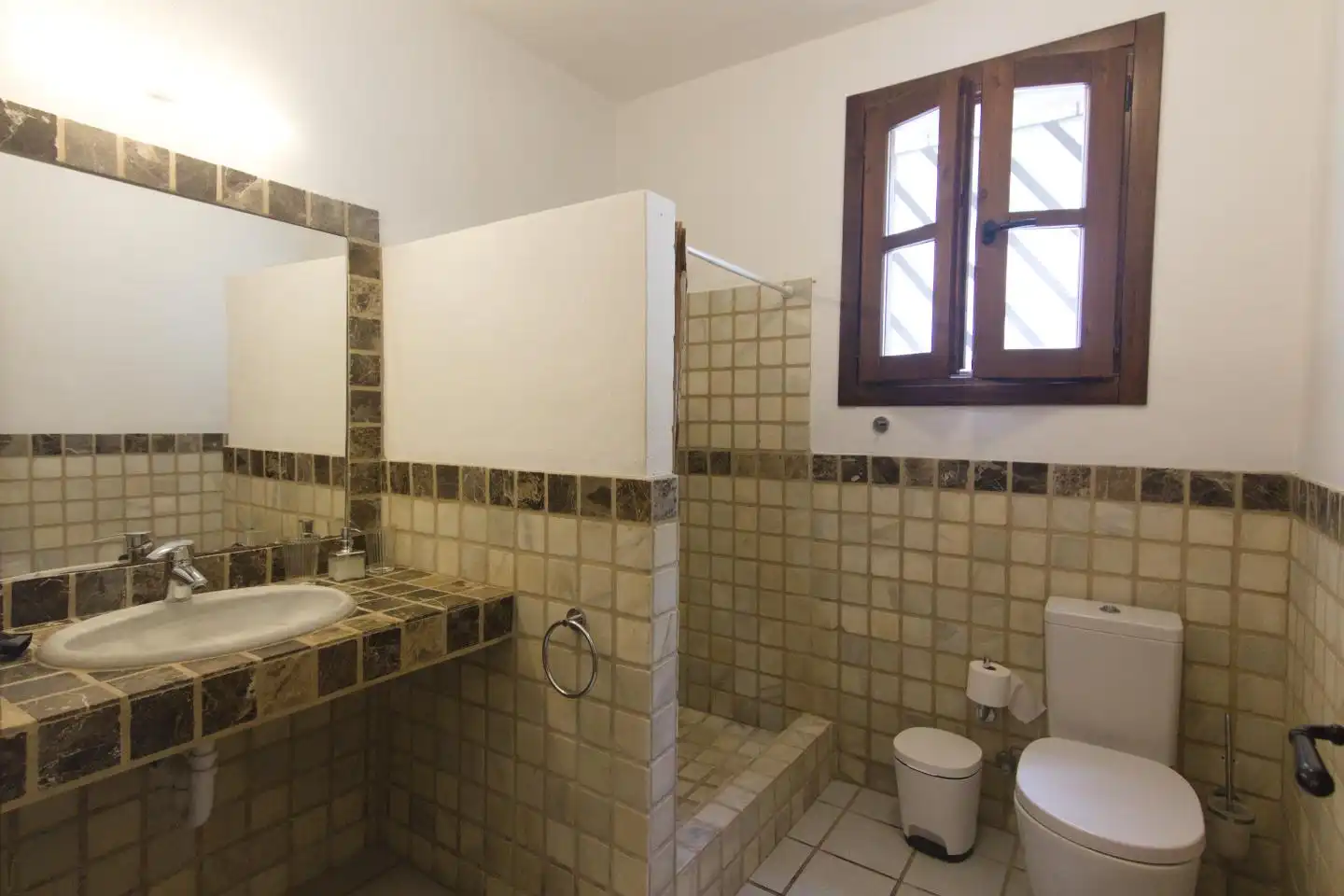 Baño de Casa o chalet en venta en Sant Josep de sa Talaia con Jardín privado, Terraza y Piscina