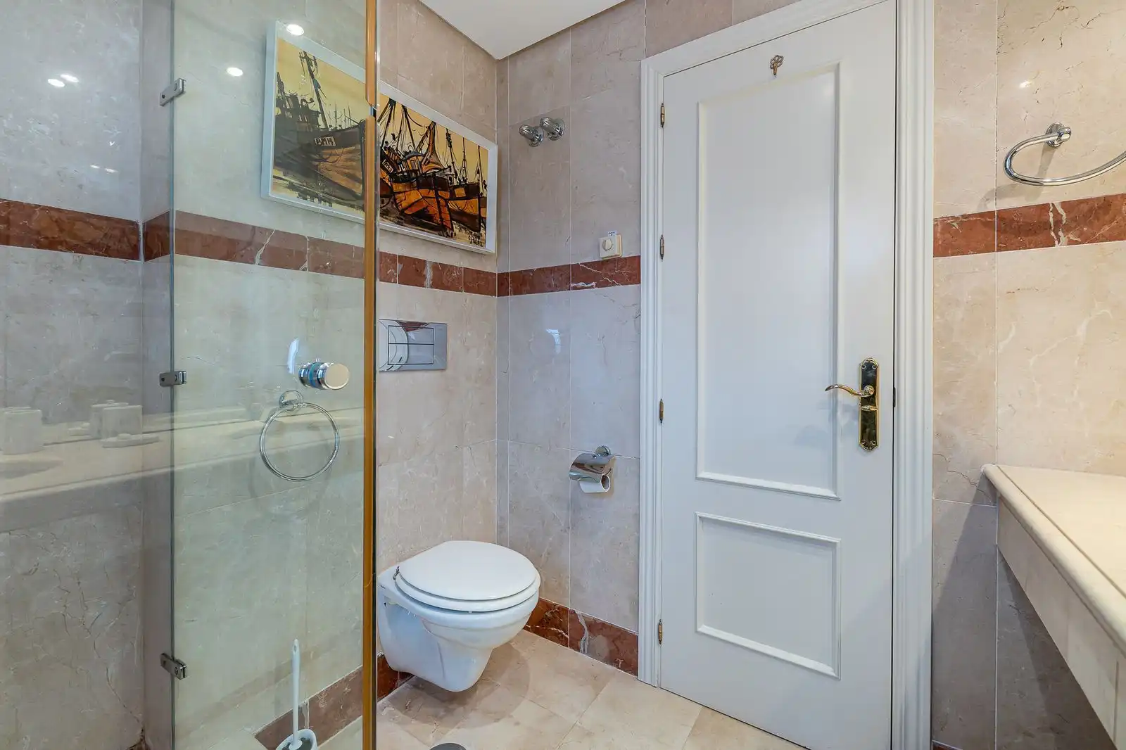 Badezimmer von Maisonette zum Verkauf in Estepona mit Klimaanlage, Terrasse und Möbliert