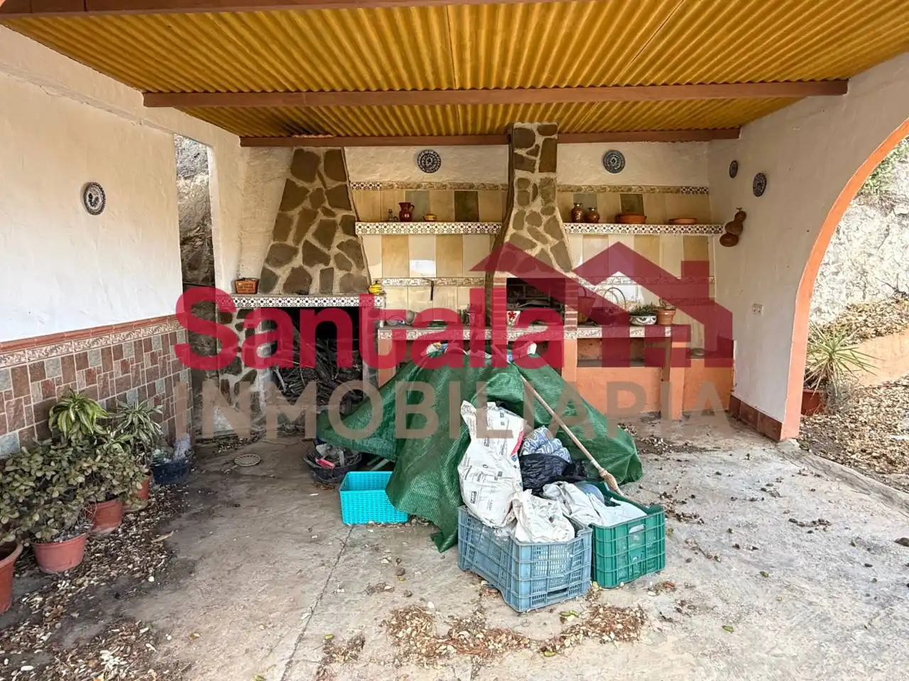 Vista exterior de Finca rústica en venda en Almuñécar amb Jardí privat, Terrassa i Piscina
