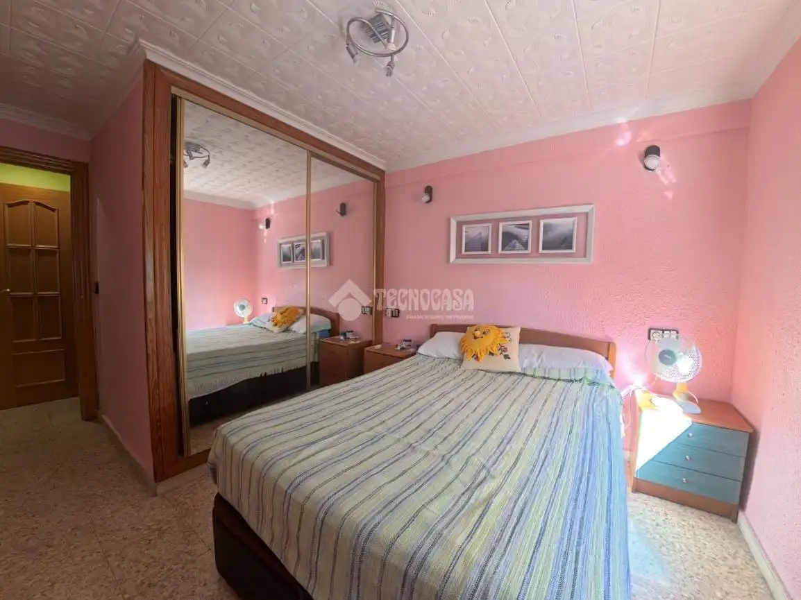 Habitación de Piso en venta en Alicante / Alacant