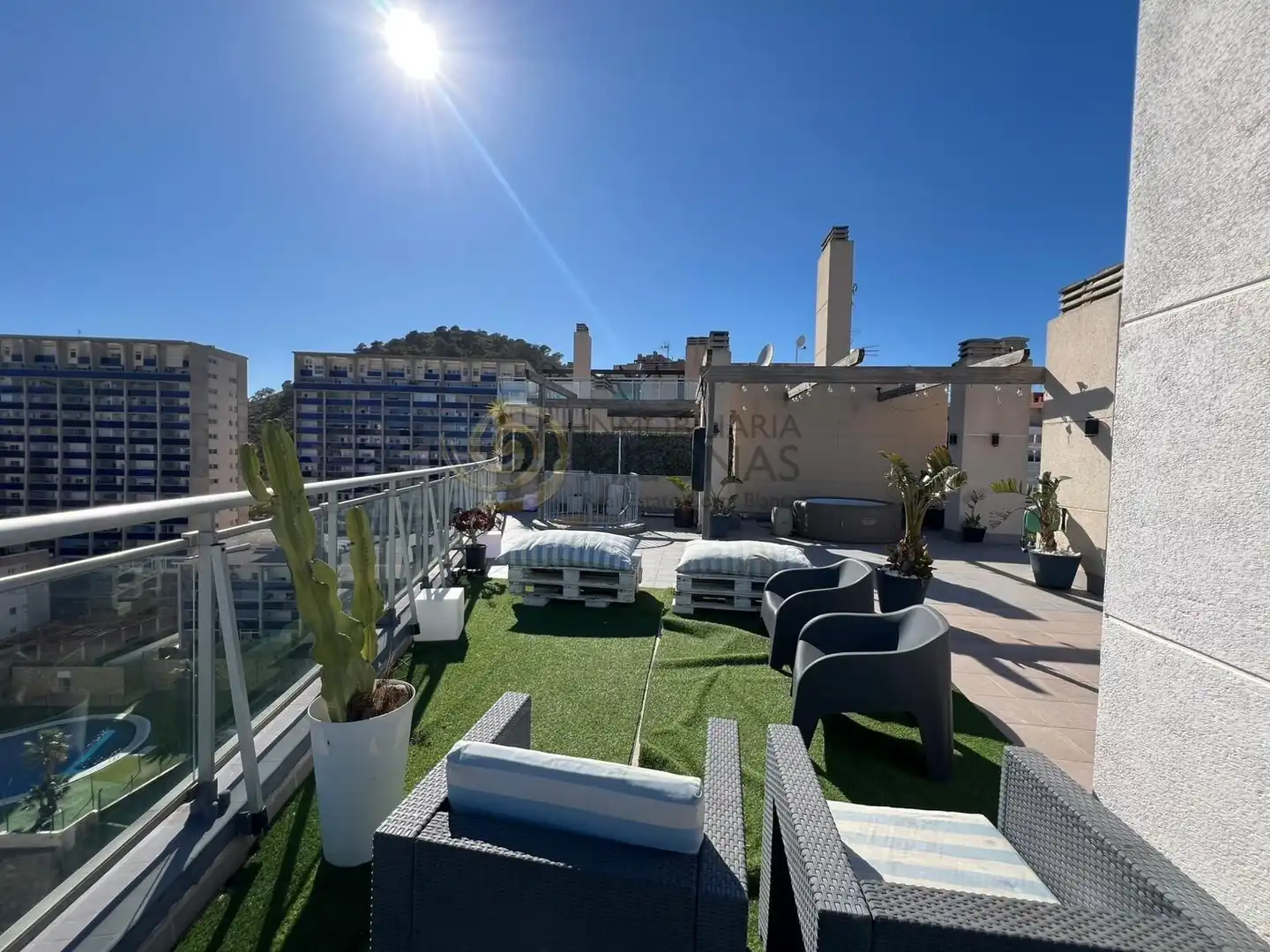 Terrassa de Àtic en venda en Villajoyosa / La Vila Joiosa amb Aire condicionat, Terrassa i Piscina comunitària