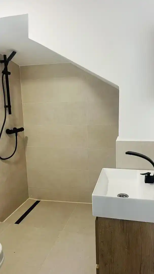 Bany de Casa o xalet de lloguer en  Madrid Capital amb Aire condicionat
