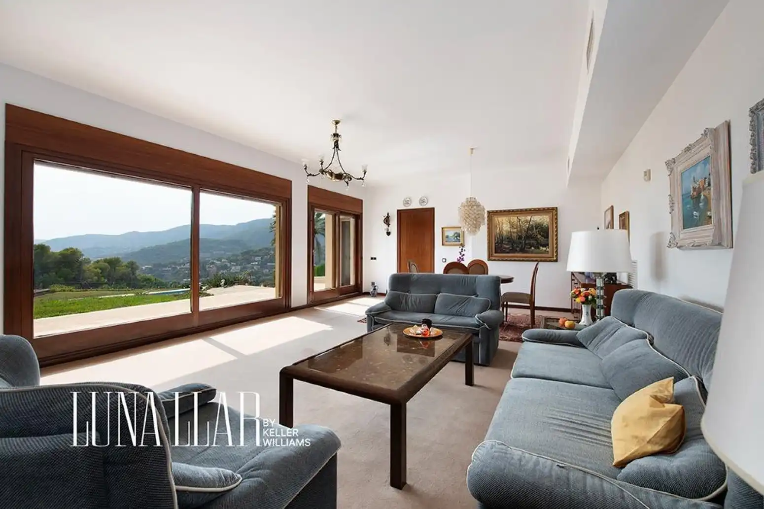 Living room of Houses for sale in Castelldefels  with Air Conditioner and Parquet flooring