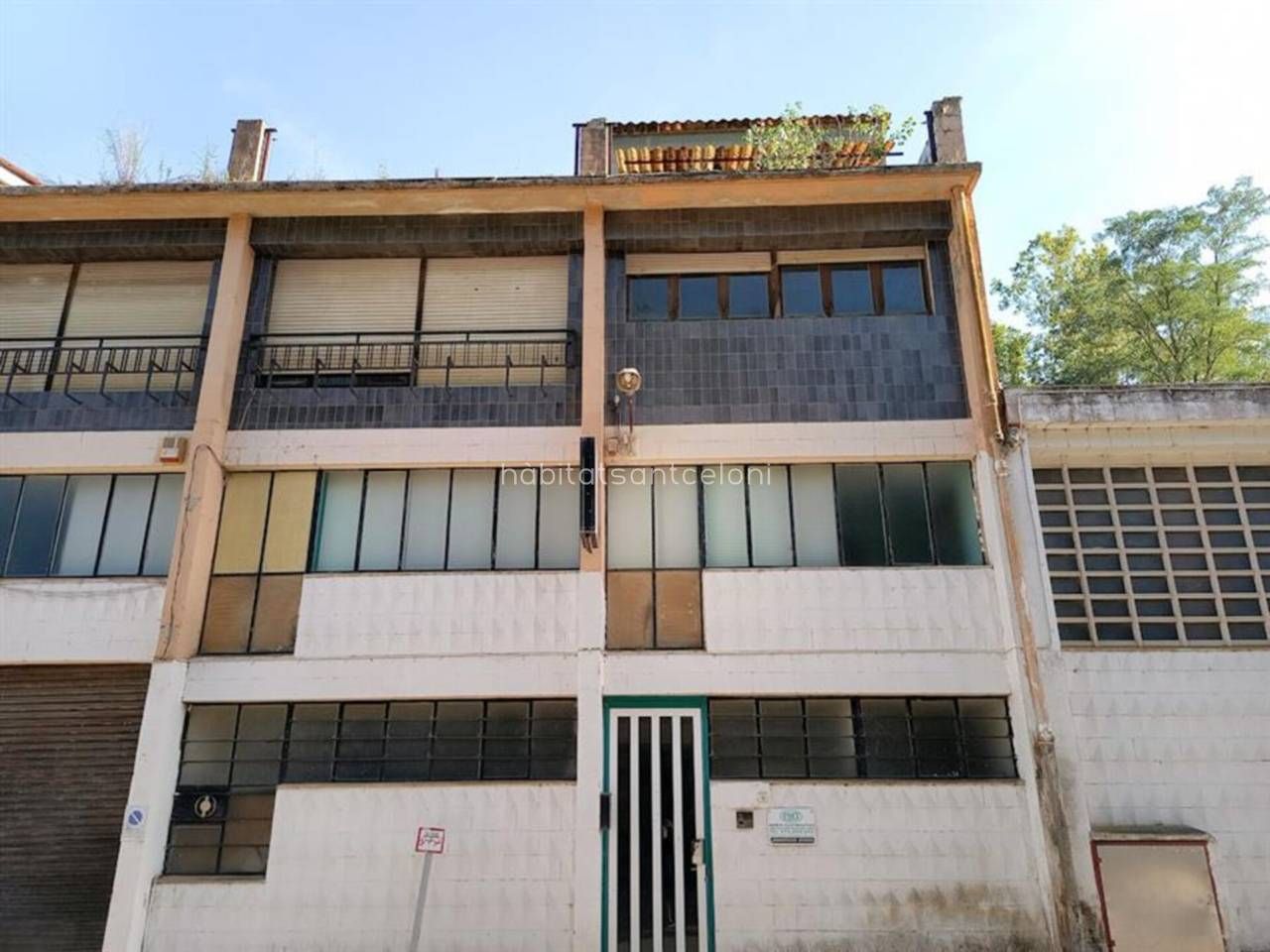 Exterior view of Industrial buildings for sale in Arbúcies
