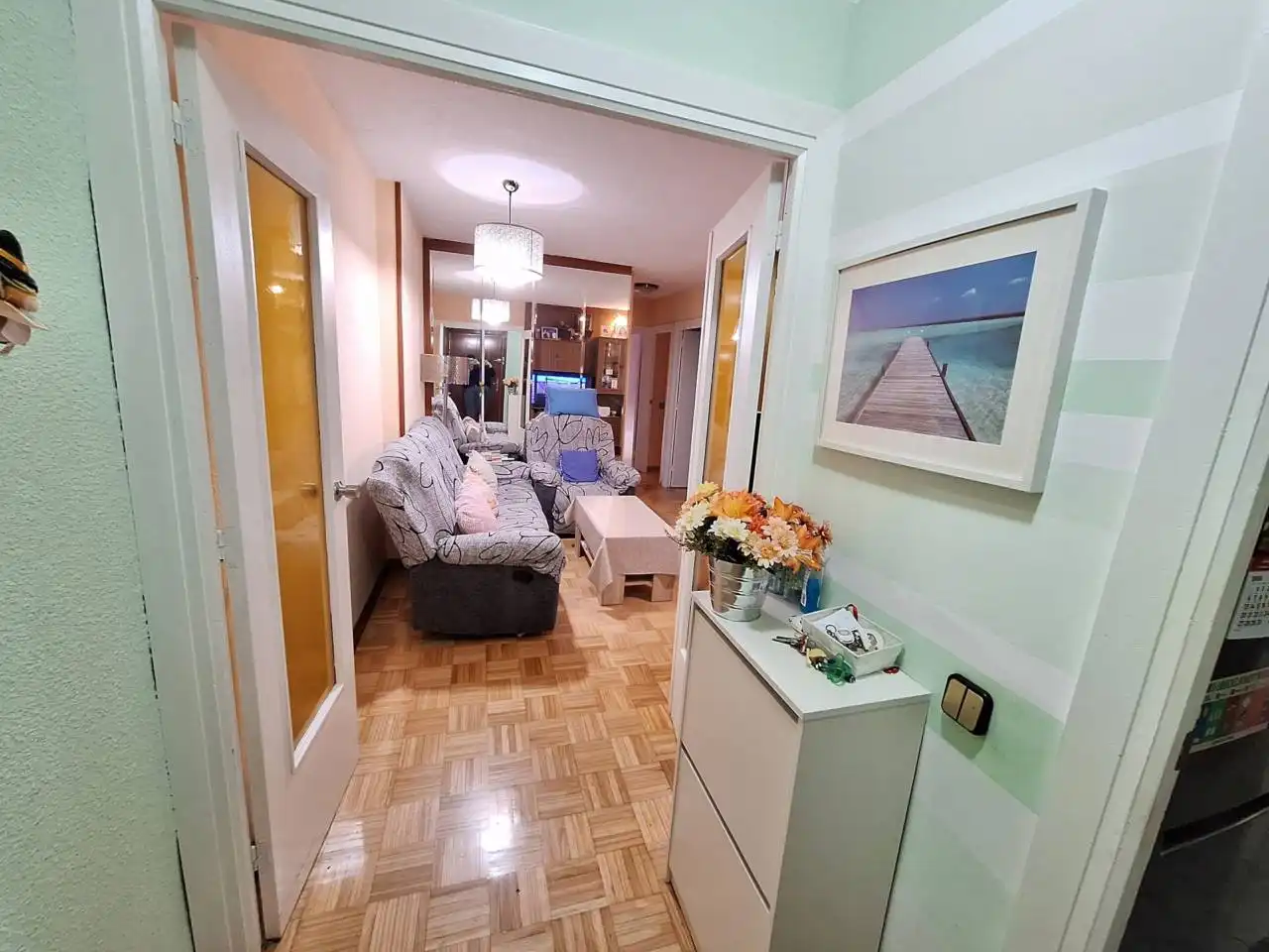 Living room of Flat for sale in Fuenlabrada  with Air Conditioner, Heating and Parquet flooring