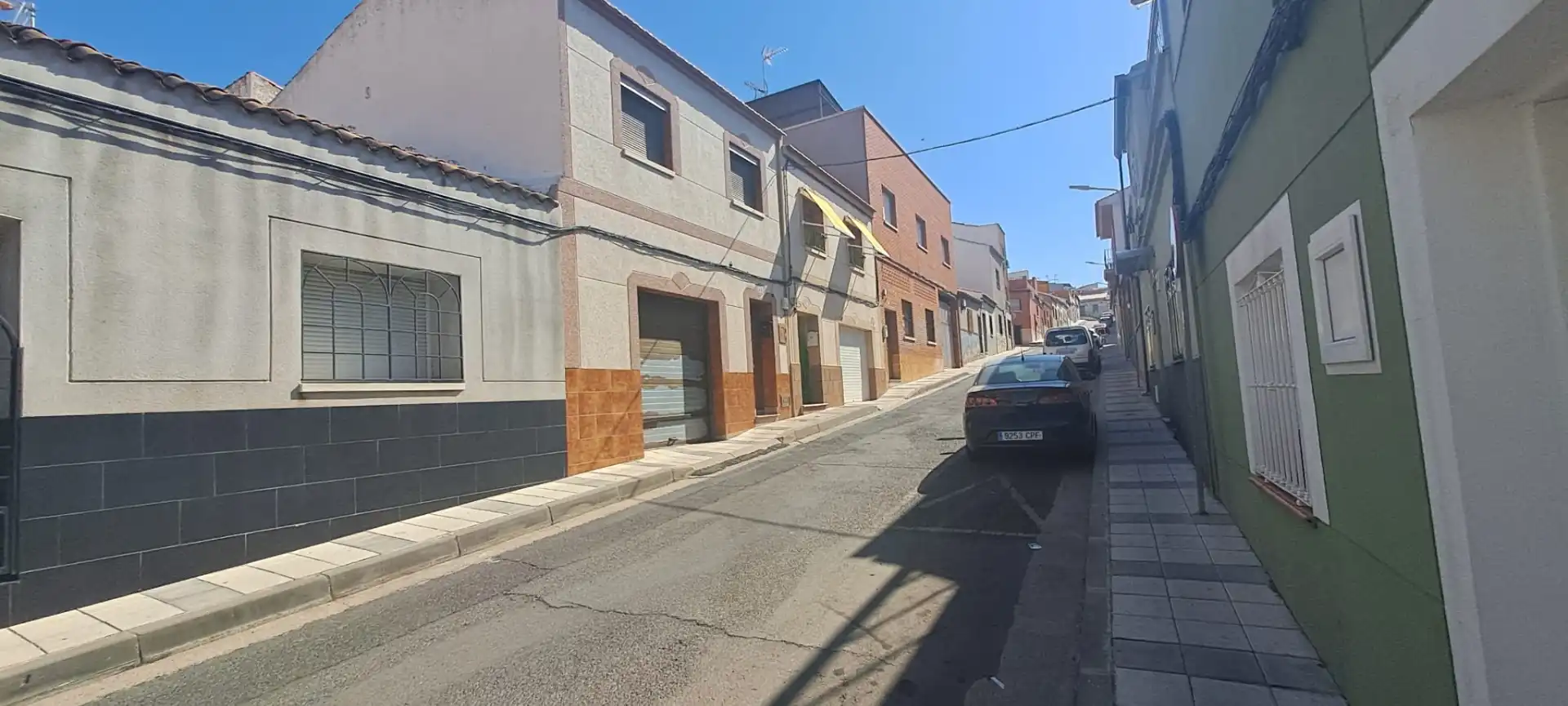 Vista exterior de Casa o xalet en venda en Puertollano amb Aire condicionat, Calefacció i Traster