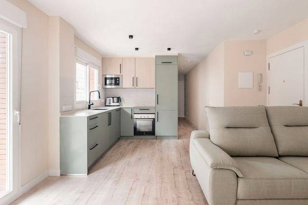 Piso en Venta en Calle de Vicenta Parra en San Isidro