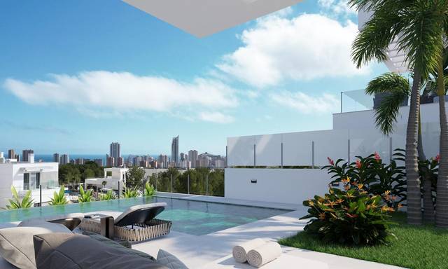 Casa-chalet en Venta en Golf Bahía