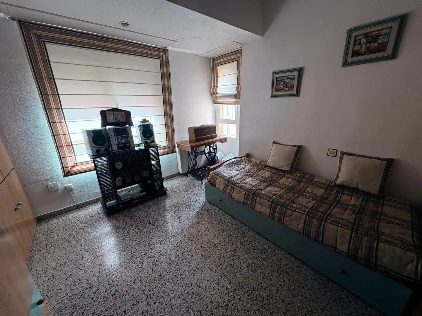 Bedroom of Flat for sale in Almansa  with Furnished