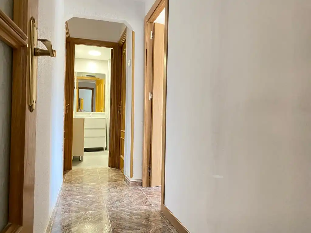 Zimmer in Calle Extremadura, 12, Juan de la Cierva