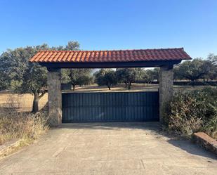 Exterior view of Country house for sale in Abadía  with Swimming Pool