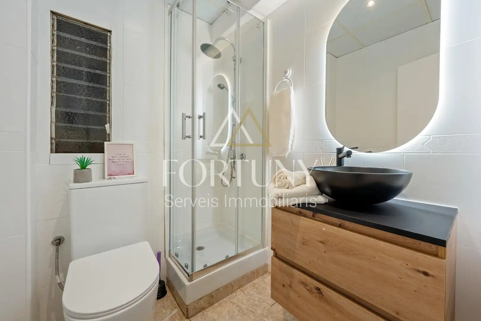 Badezimmer von Wohnung zum Verkauf in Reus