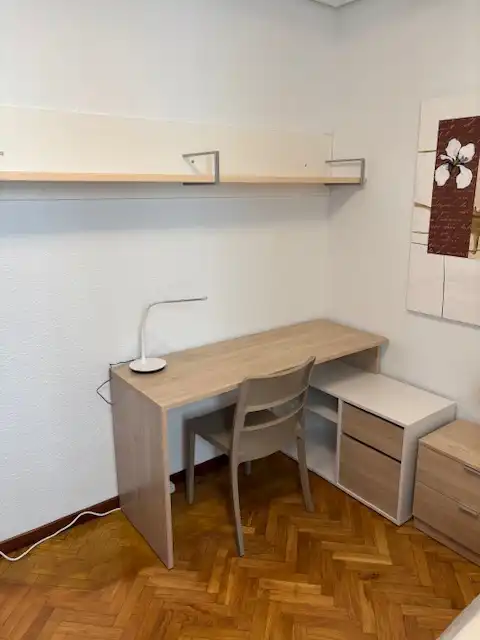 Flat for rent in Avenida de Pío XII, 17, Iturrama