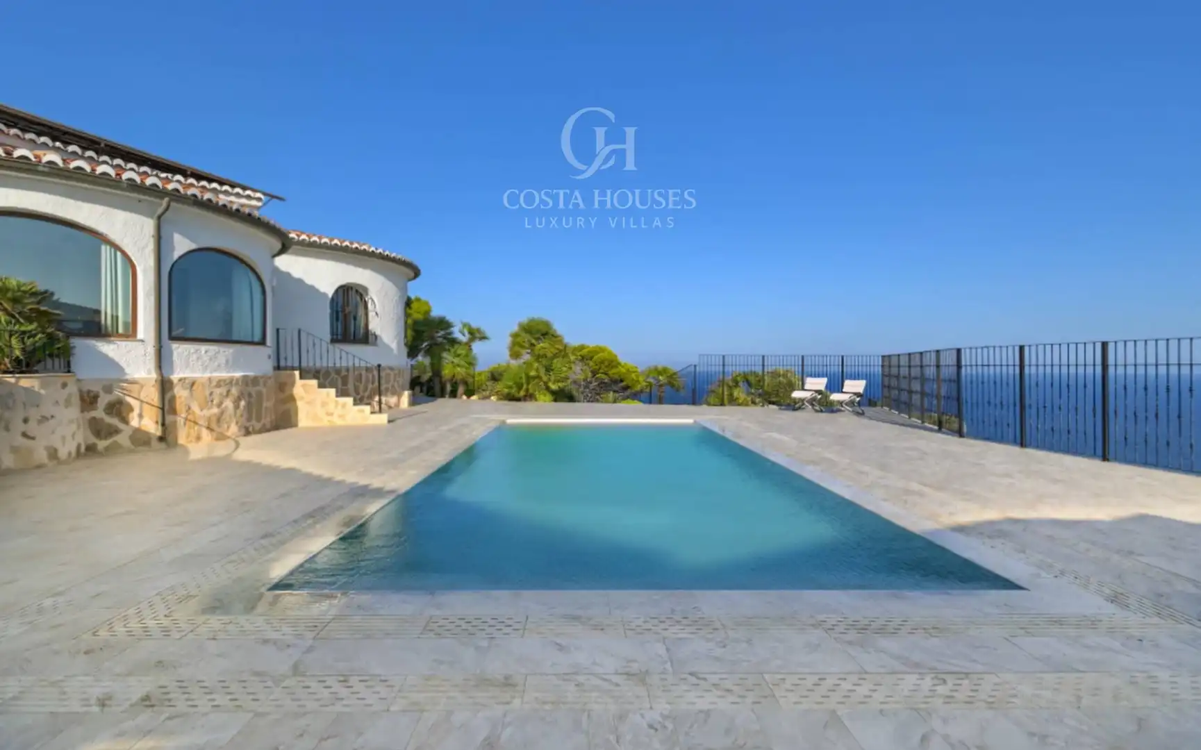 Vista exterior de Casa o xalet en venda en Jávea / Xàbia amb Aire condicionat, Jardí privat i Terrassa