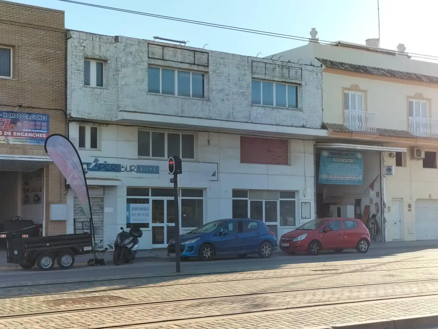Exterior view of Industrial buildings for sale in Chiclana de la Frontera