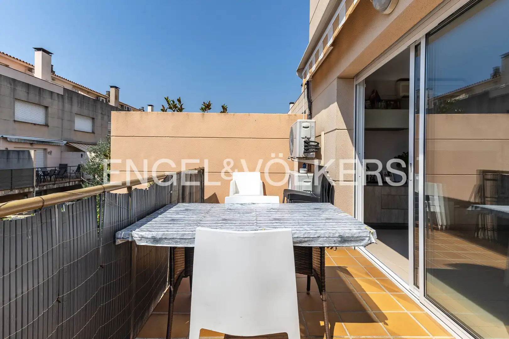 Terraza de Casa adosada en venta en Castellar del Vallès con Aire acondicionado, Calefacción y Terraza
