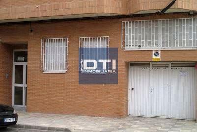 Foto 2 de Garaje en venta en Federico García Lorca, Estación, Albacete