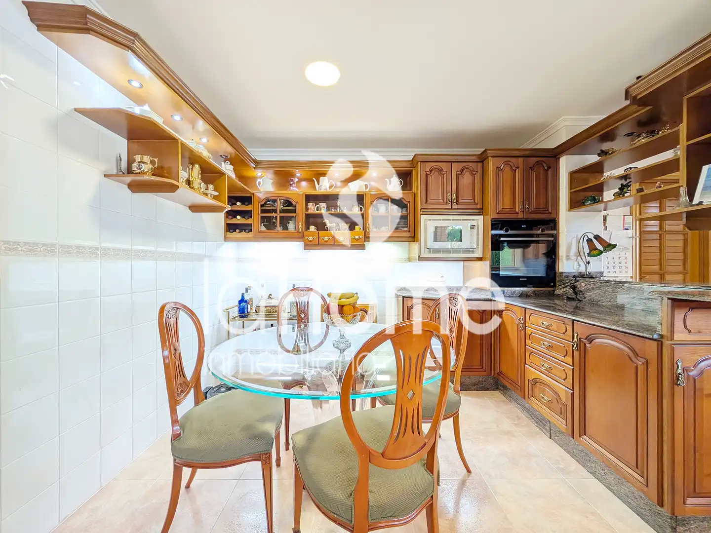 Cocina de Casa o chalet en venta en L'Eliana con Aire acondicionado, Calefacción y Jardín privado