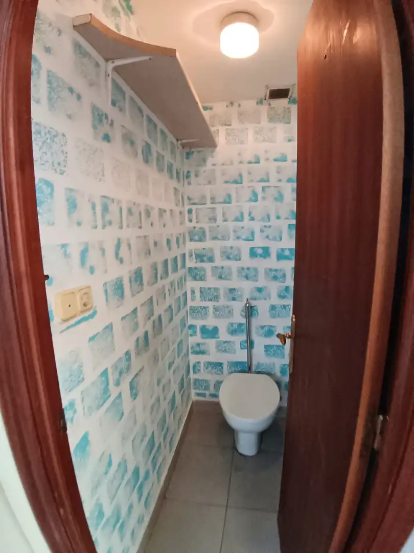 Bathroom of Commercial properties for rent in Urnieta