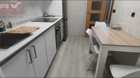 Foto 2 de Piso de alquiler en A Malata - Catabois - Ciudad Jardín, Ferrol