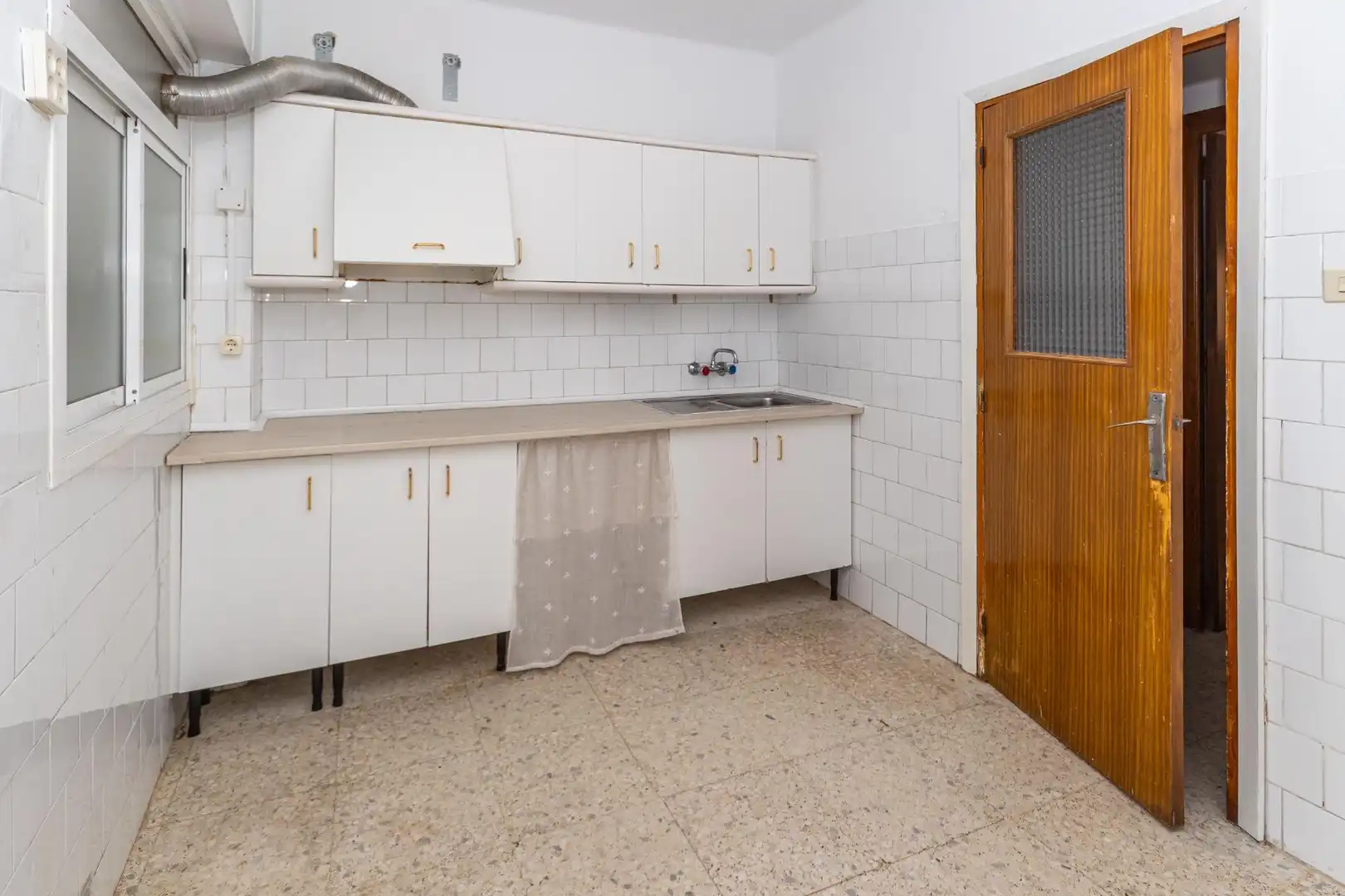 Cuina de Pis en venda en Guadix amb Balcó