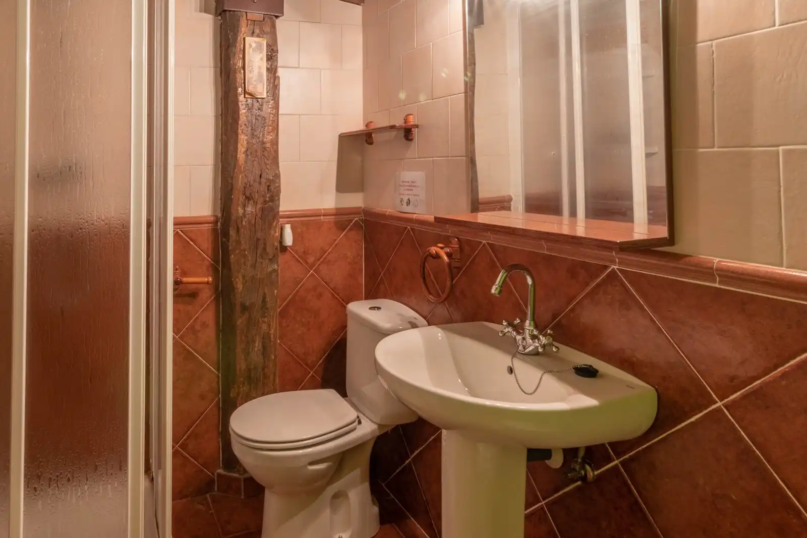 Bany de Casa o xalet en venda en Zeanuri amb Calefacció, Jardí privat i Terrassa