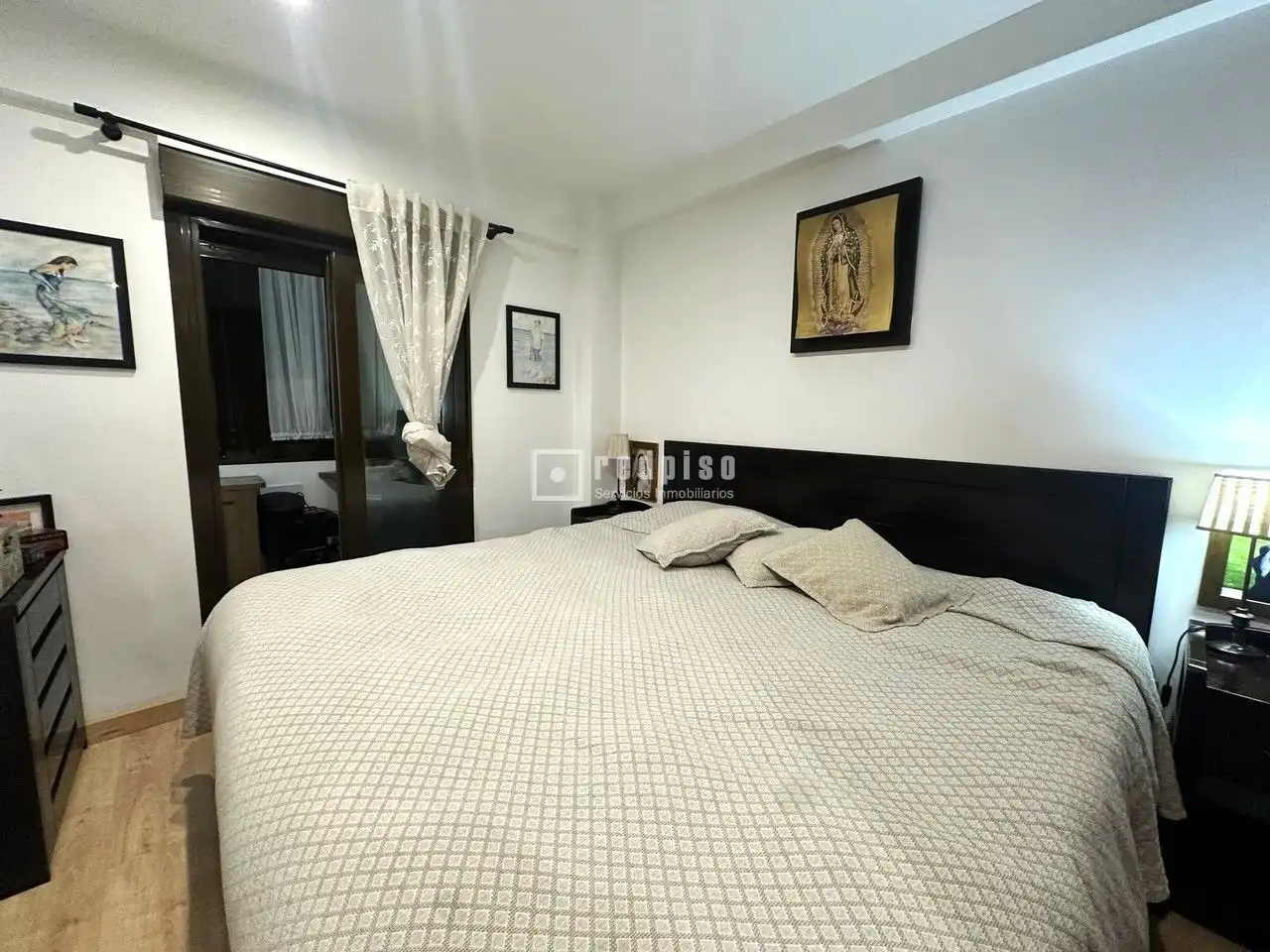 Bedroom of Flat for sale in Madrid