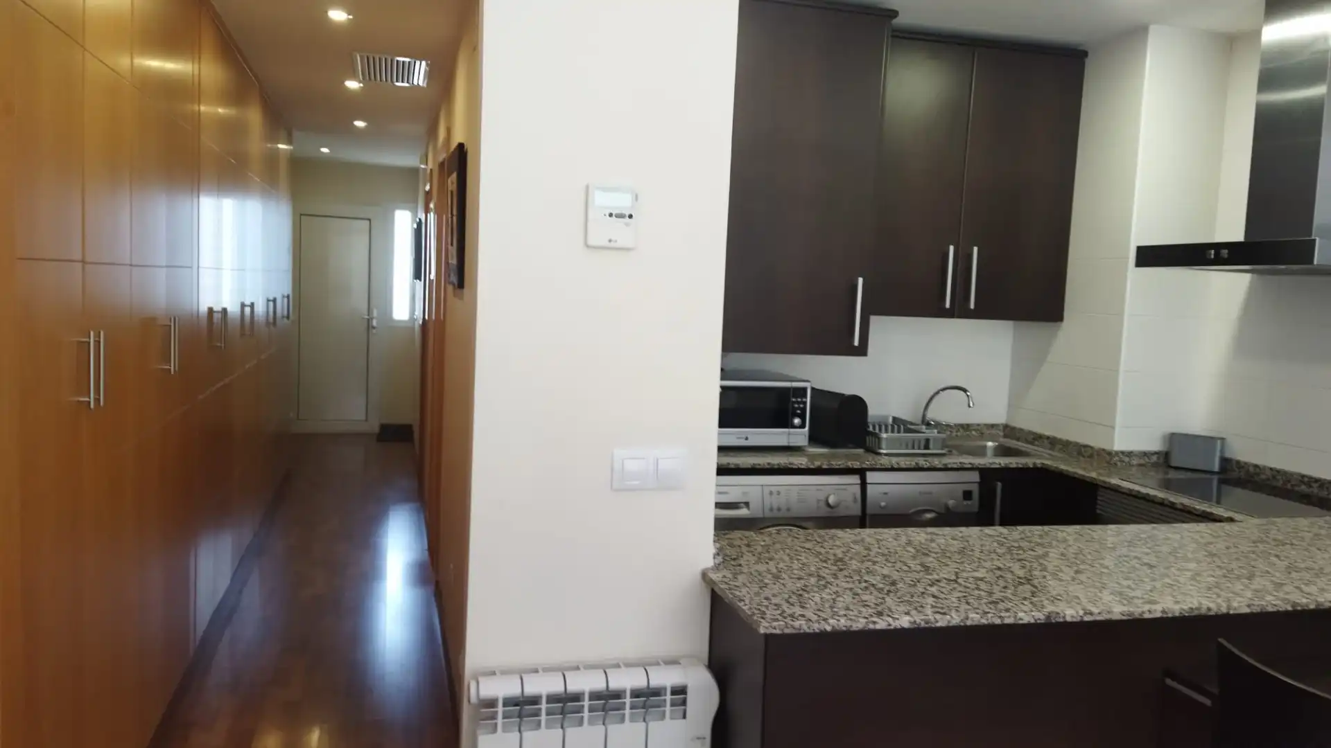 Küche von Wohnung zur Miete in Almansa mit Klimaanlage, Heizung und Parkett