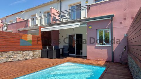 Foto 2 de Casa adosada en venta en Santa Maria - L'Eixample - Sud Sumella, Cubelles