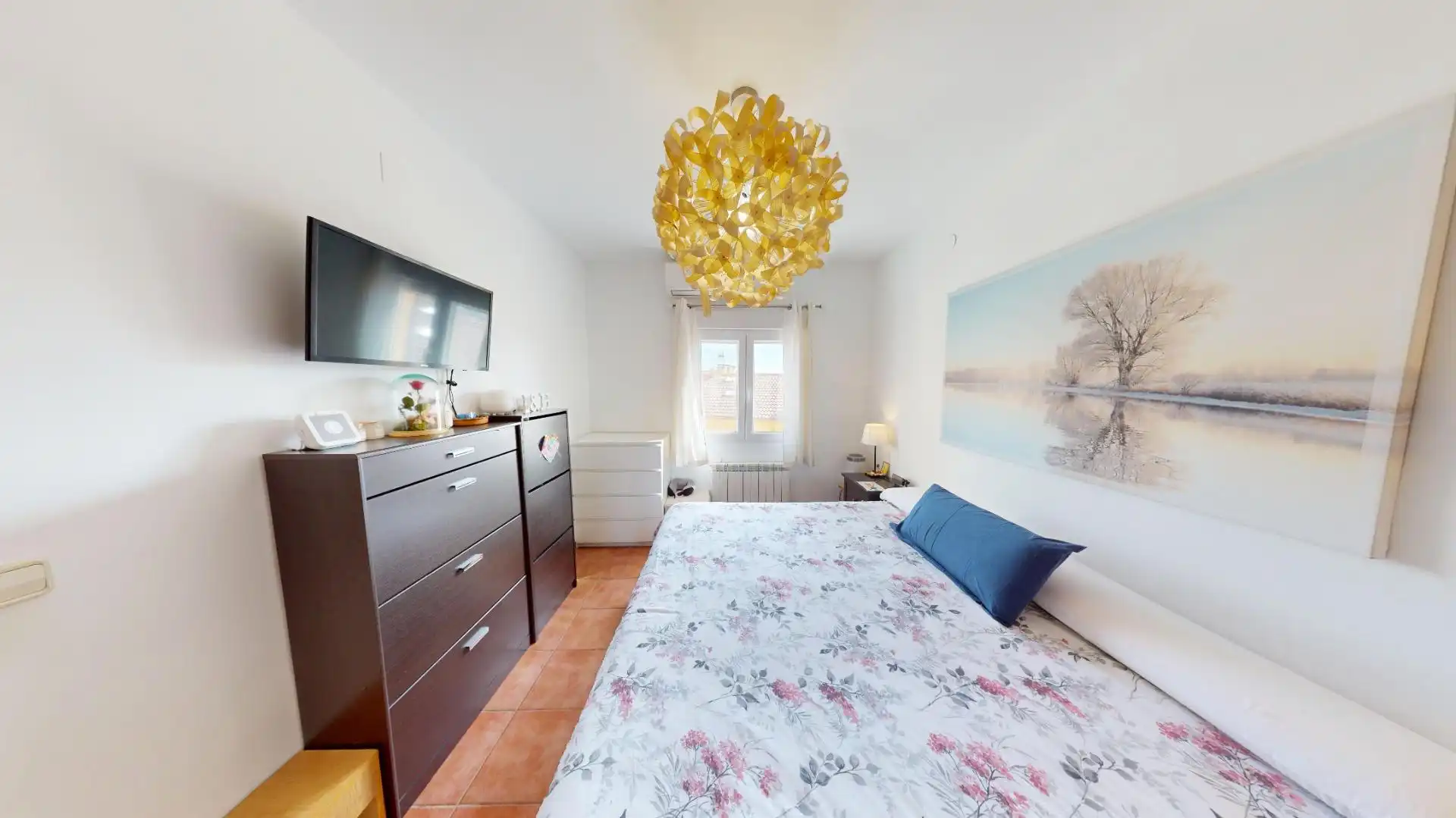 Habitación de Casa o chalet en venta en El Molar (Madrid) con Aire acondicionado, Calefacción y Jardín privado