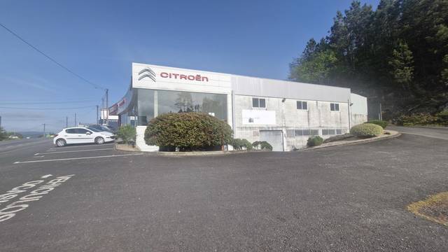 Nave industrial en Venta en Negreira, España, -1 en Negreira