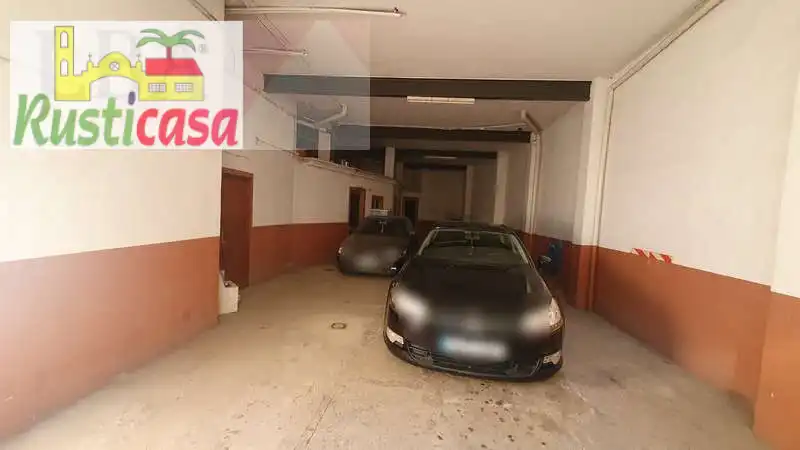 Parking de Piso en venta en Bailén con Trastero
