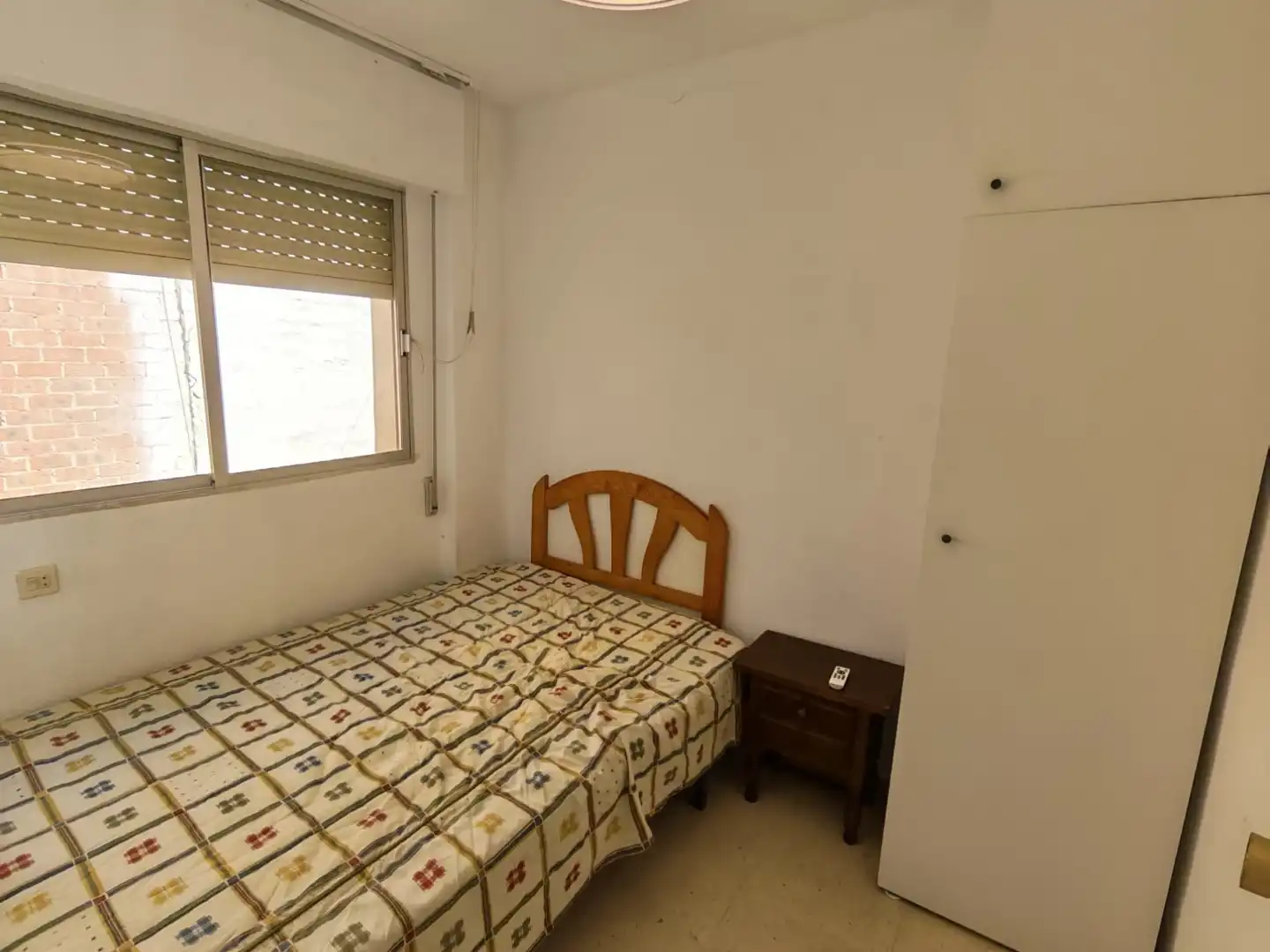 Habitación de Piso de alquiler en Murcia con Aire acondicionado, Calefacción y Trastero