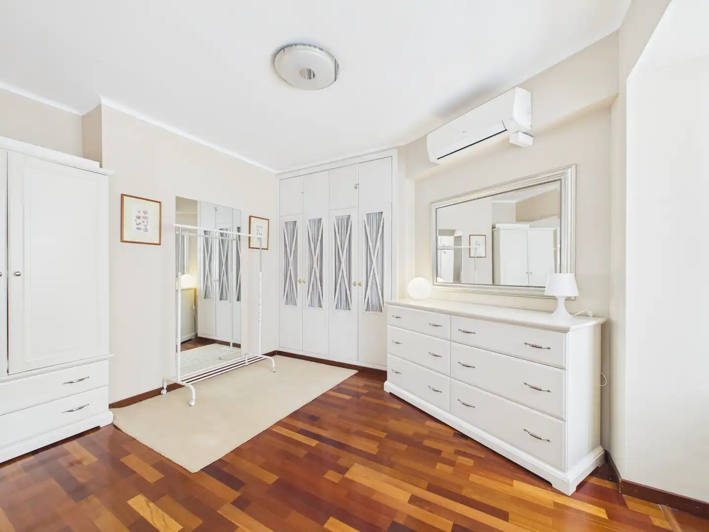 Dormitori de Apartament de lloguer en  Palma de Mallorca amb Aire condicionat, Moblat i Balcó