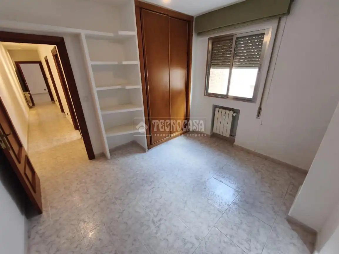 Flat for sale in Casco Antiguo