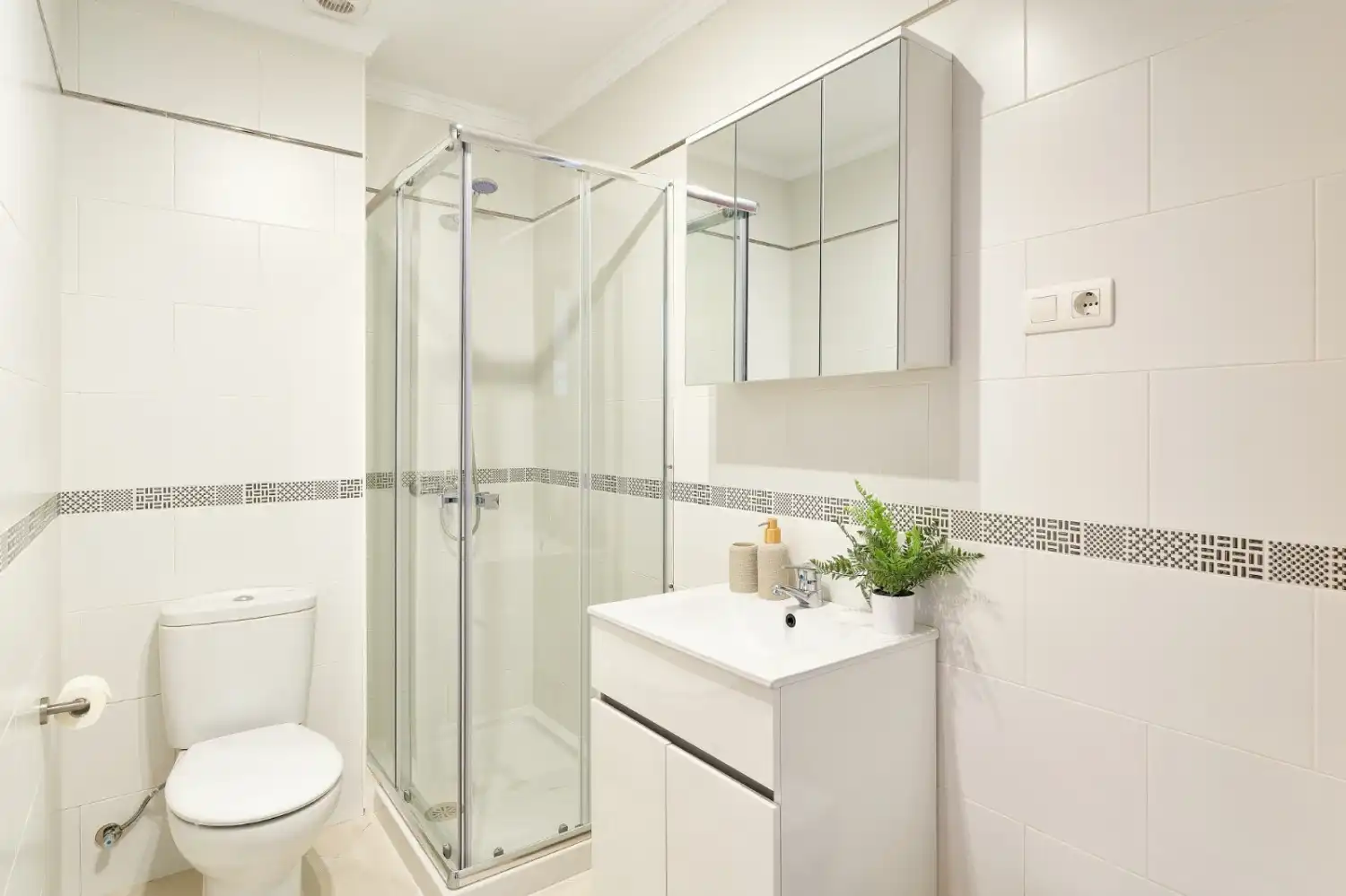 Bathroom of Flat for rent in Málaga  with Air Conditioner, Furnished and Washing machine