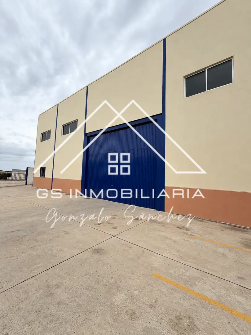 Industrial building for sale in Las Vegas - Campoaras, imagen 2