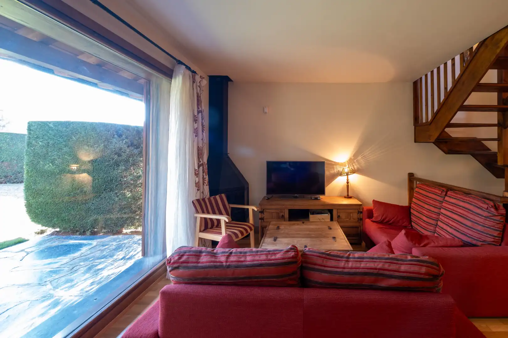 Sala d'estar de Casa adosada de lloguer en Bellver de Cerdanya amb Calefacció, Parquet i Terrassa