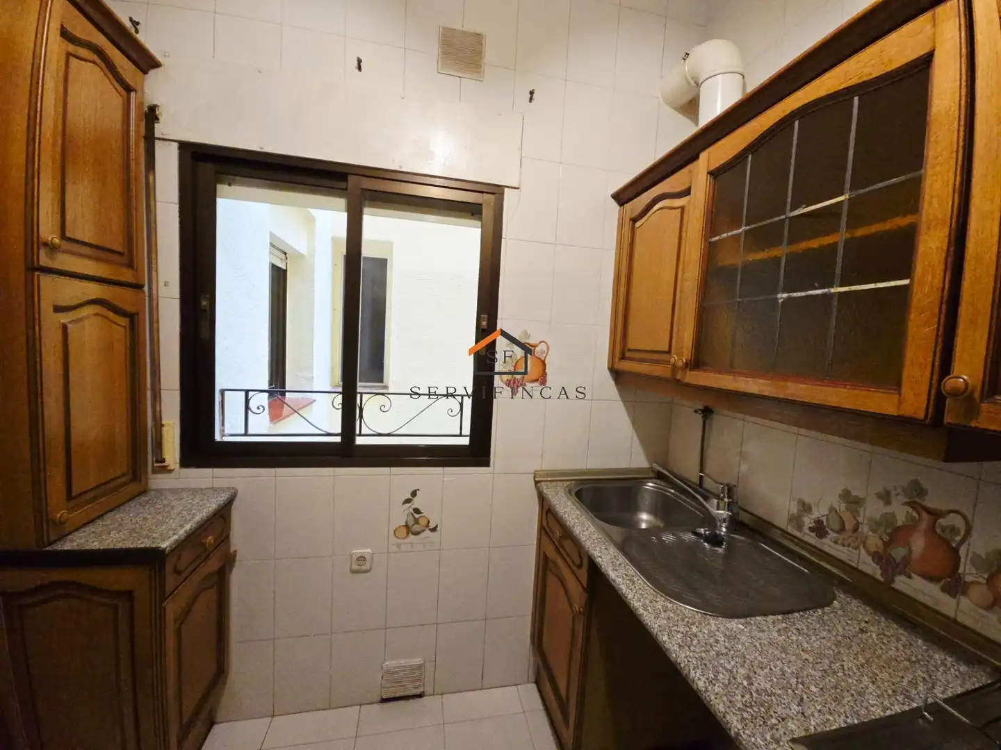 Cocina de Piso en venta en Madrid con Calefacción