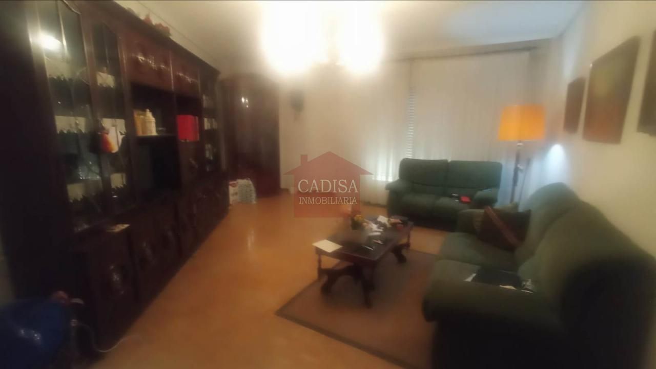 Sala d'estar de Pis en venda en Salamanca Capital amb Calefacció, Parquet i Terrassa
